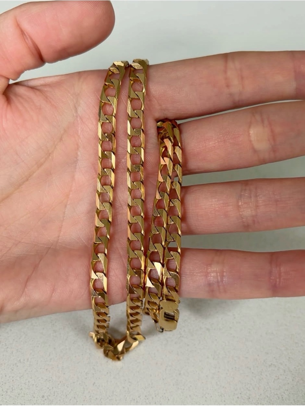 solid 14k vintage square curb